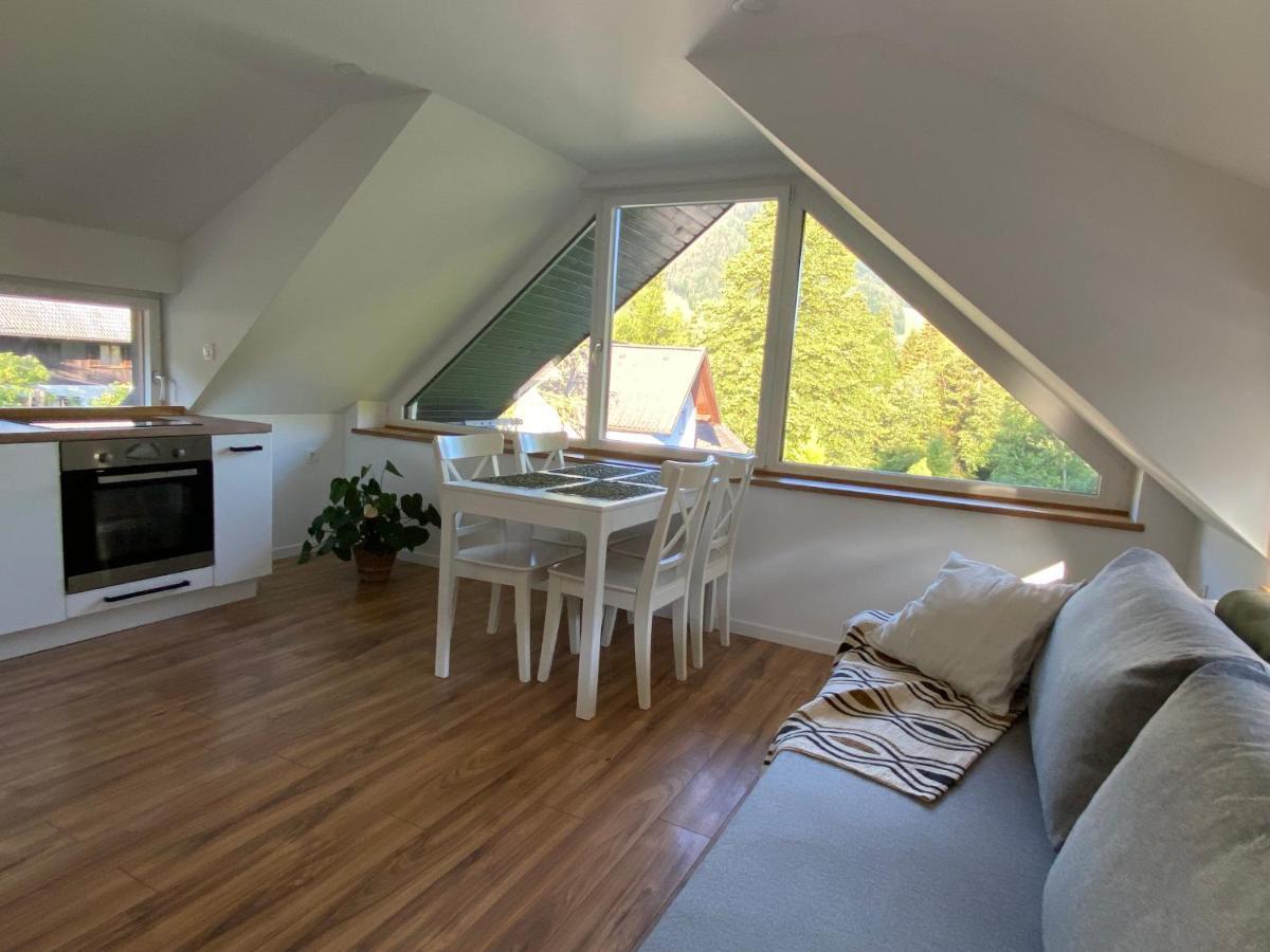 Apartment Zidana Marela - Attic With A View Kranjska Gora Exterior foto